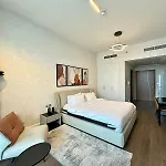 Dubai Canal View And Burj Khalifa View Studio In Business Bay